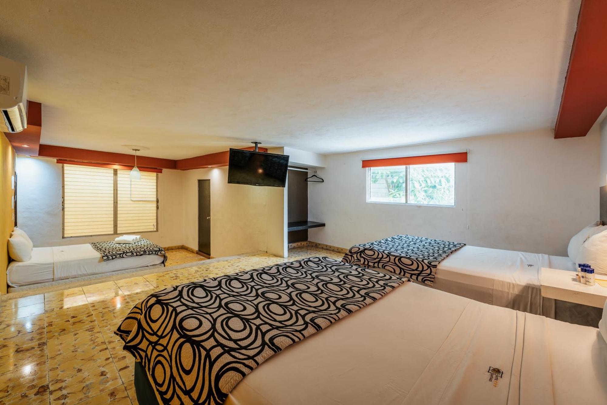 Hotel Santiago Mérida Εξωτερικό φωτογραφία